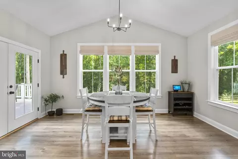 Dining - 13512 Alliston Dr, Baldwin, MD 21013 photo 4 of 4