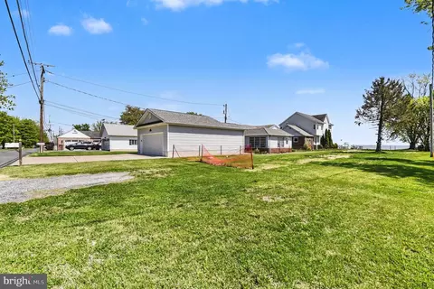 3617 Bay Dr, Baltimore, MD 21220 photo 4