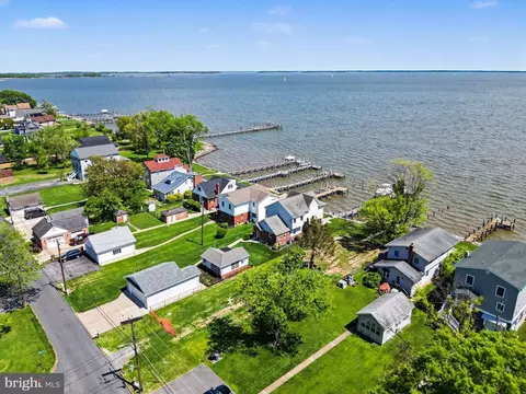3617 Bay Dr, Baltimore, MD 21220 photo 9
