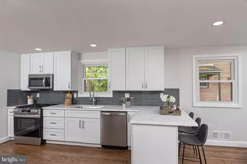 536 Brook Rd, Towson, MD 21286 photo 5
