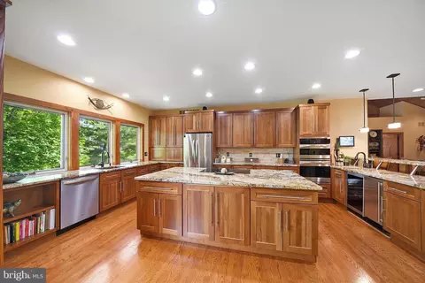 Kitchen - 6715 Newstead Ln, Baltimore, MD 21209 photo 2 of 3