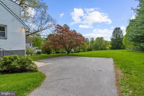 Exterior - 14620 Manor Rd, Phoenix, MD 21131 photo 4 of 9