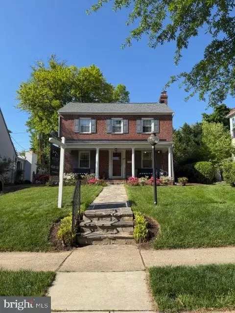 818 Kingston Rd, Baltimore, MD 21212