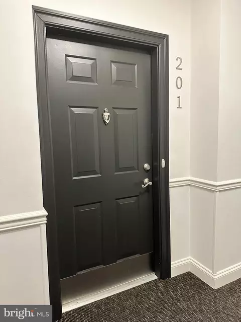 Entry Way - 7201 Travertine Dr #201, Baltimore, MD 21209 photo 12 of 21