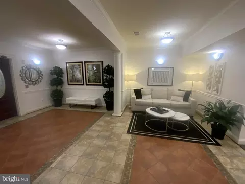 Entry Way - 7201 Travertine Dr #201, Baltimore, MD 21209 photo 4 of 21