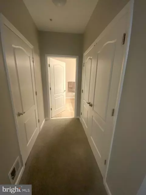 Entry Way - 7201 Travertine Dr #201, Baltimore, MD 21209 photo 17 of 21