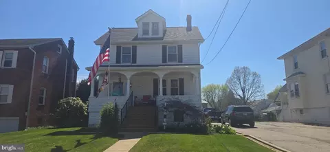 1257 Circle Dr, Halethorpe, MD 21227