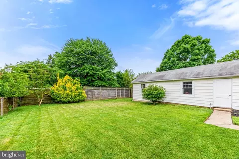Exterior - 1257 Circle Dr, Halethorpe, MD 21227 photo 8 of 10
