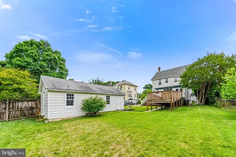 Exterior - 1257 Circle Dr, Halethorpe, MD 21227 photo 10 of 10