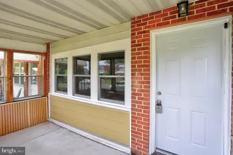 2711 Yarnall Rd, Halethorpe, MD 21227 photo 30