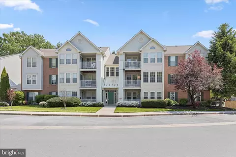 7907 Valley Manor Rd #H, Owings Mills, MD 21117