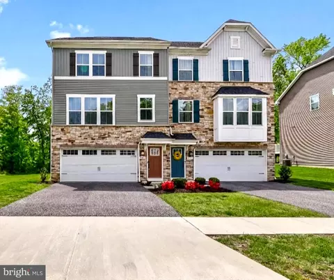 564 Katherine Ave, Baltimore, MD 21221