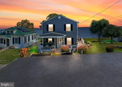 2545 Barrison Point Rd, Essex, MD 21221