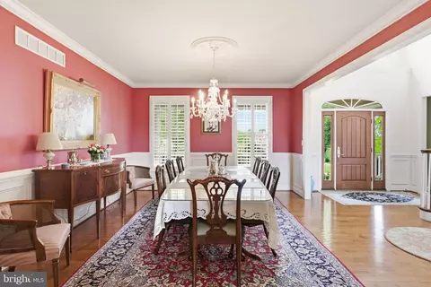 Dining - 9 Deer Ridge Ct, Phoenix, MD 21131 photo 2 of 4