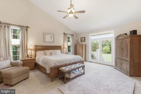 Bedroom - 9 Deer Ridge Ct, Phoenix, MD 21131 photo 1 of 10
