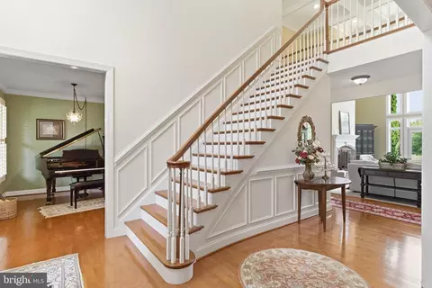 Entry Way - 9 Deer Ridge Ct, Phoenix, MD 21131 photo 3 of 13
