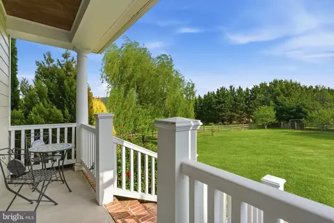 Exterior - 9 Deer Ridge Ct, Phoenix, MD 21131 photo 7 of 19