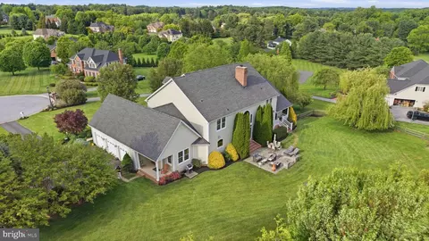 View/Area - 9 Deer Ridge Ct, Phoenix, MD 21131 photo 1 of 4