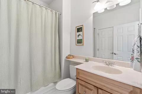 Bath - 9 Deer Ridge Ct, Phoenix, MD 21131 photo 10 of 10