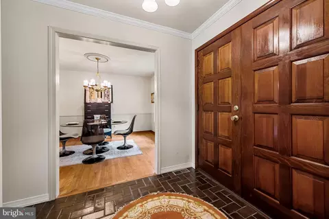 Entry Way - 6516 Lewis Rd, Baldwin, MD 21013 photo 2 of 2