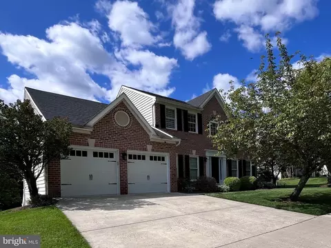 11705 Hunters Run Dr, Cockeysville, MD 21030