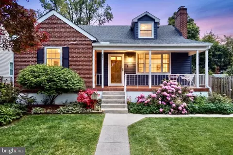 621 Woodsdale Rd, Catonsville, MD 21228