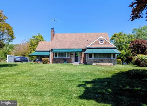 2922 Cub Hill Rd, Parkville, MD 21234
