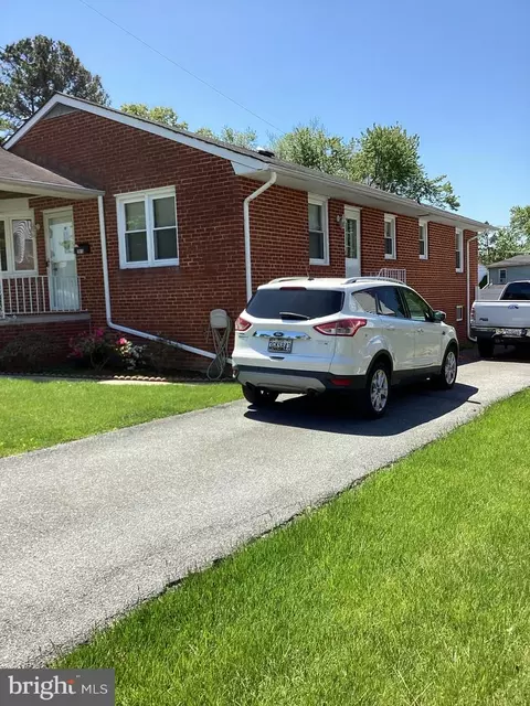 2815 Willoughby Rd, Parkville, MD 21234