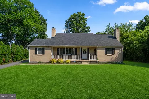 9711 Magledt Rd, Parkville, MD 21234
