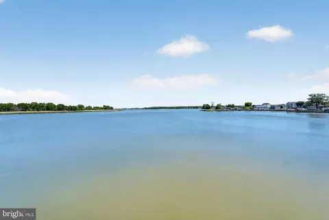 View/Area - 6704 River Drive Rd, Sparrows Point, MD 21219 photo 2 of 4