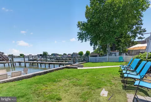 Exterior - 6704 River Drive Rd, Sparrows Point, MD 21219 photo 6 of 12