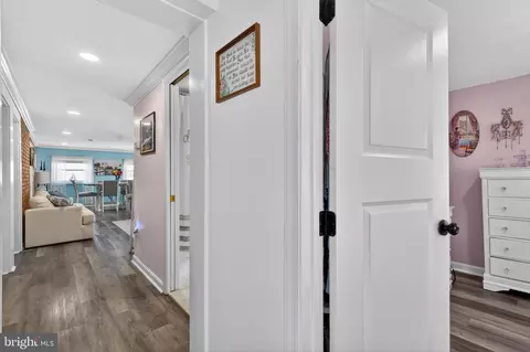 Entry Way - 6704 River Drive Rd, Sparrows Point, MD 21219 photo 3 of 3