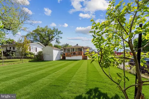 Exterior - 5712 Johnnycake Rd, Baltimore, MD 21207 photo 5 of 6
