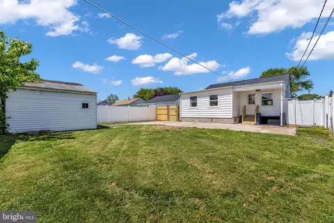 Exterior - 3 Compression Ct, Middle River, MD 21220 photo 2 of 2