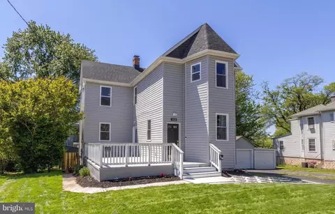 Exterior - 1820 Arbutus Ave, Halethorpe, MD 21227 photo 2 of 7