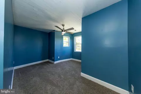 Bedroom - 1820 Arbutus Ave, Halethorpe, MD 21227 photo 2 of 3