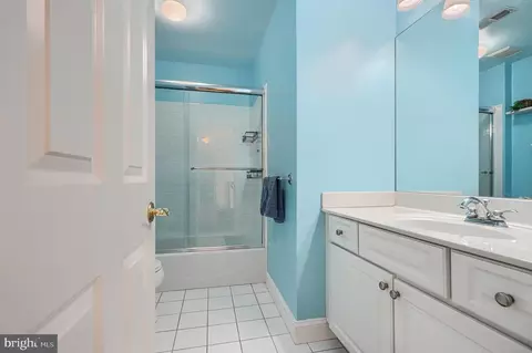 Bath - 4620 Silver Spring Rd, Perry Hall, MD 21128 photo 4 of 5
