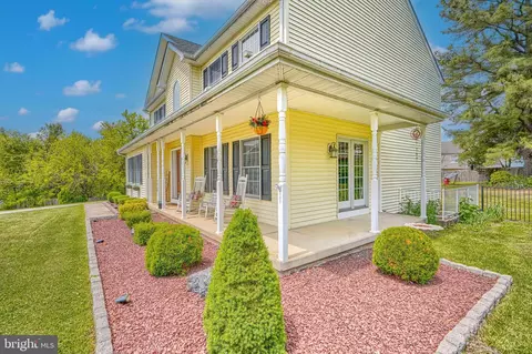 Exterior - 4620 Silver Spring Rd, Perry Hall, MD 21128 photo 1 of 9