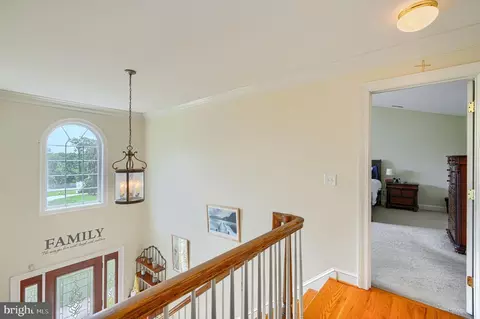 Entry Way - 4620 Silver Spring Rd, Perry Hall, MD 21128 photo 4 of 4