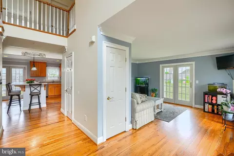 Entry Way - 4620 Silver Spring Rd, Perry Hall, MD 21128 photo 3 of 4