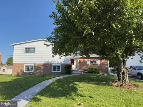 7434 Prince George Rd, Pikesville, MD 21208