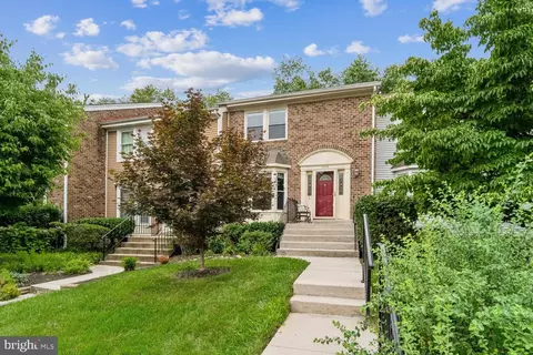 6937 Copperbend Ln, Baltimore, MD 21209