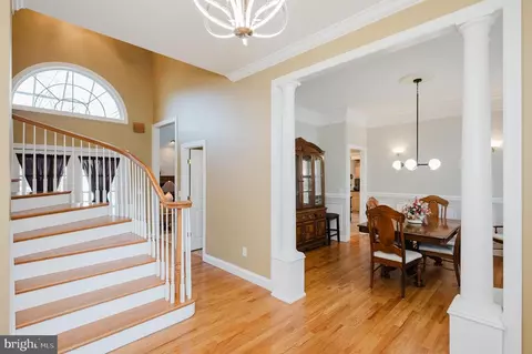Entry Way - 11604 Jerome Ave, White Marsh, MD 21162 photo 3 of 12