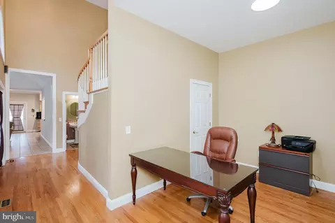 Entry Way - 11604 Jerome Ave, White Marsh, MD 21162 photo 8 of 12