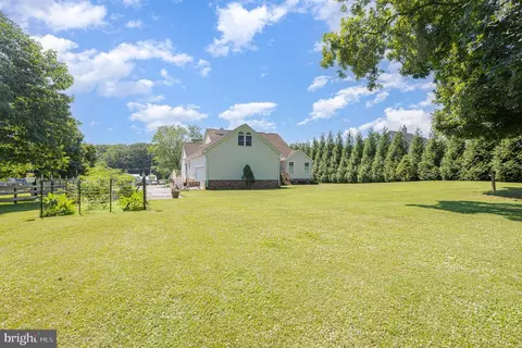Exterior - 11604 Jerome Ave, White Marsh, MD 21162 photo 16 of 19