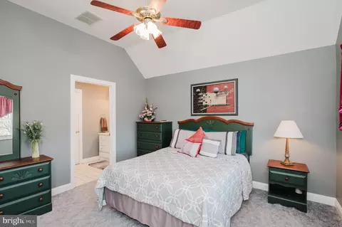 Bedroom - 11604 Jerome Ave, White Marsh, MD 21162 photo 9 of 12
