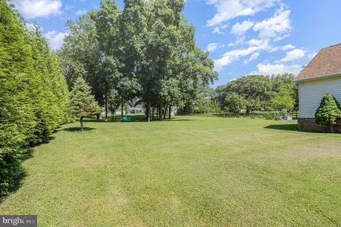 Exterior - 11604 Jerome Ave, White Marsh, MD 21162 photo 14 of 19