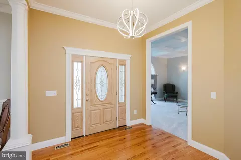 Entry Way - 11604 Jerome Ave, White Marsh, MD 21162 photo 1 of 12