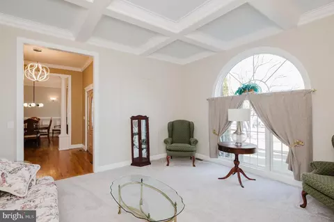 Living - 11604 Jerome Ave, White Marsh, MD 21162 photo 1 of 5