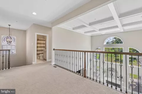 Entry Way - 6517 Totteridge, Middle River, MD 21220 photo 9 of 17